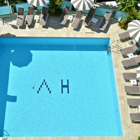 Hotel Verona Cesenatico Buitenkant foto